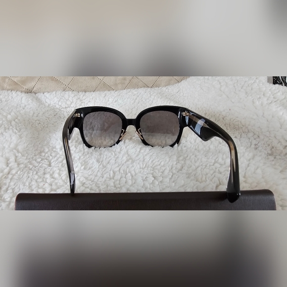 Fendi sunglasses - Picture 5 of 5